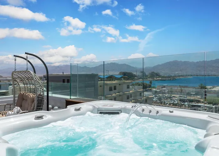 Luxury Suites With Balcony And Jacuzzi At Sea Side By Rently