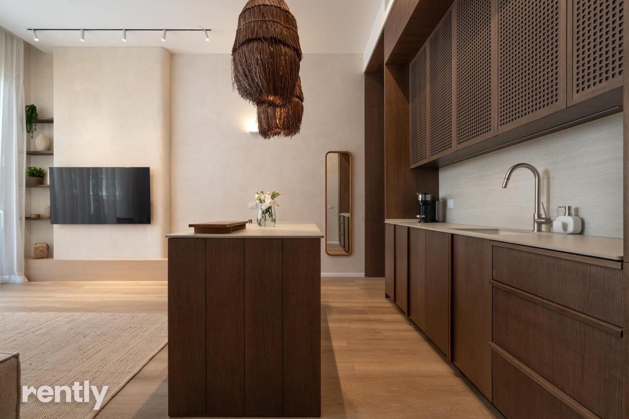 Apartment Luxury With Balcony And Jacuzzi At Sea Side By Rently